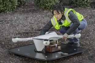 El uso de drones para enviar paquetes tuvo su primera experiencia en Estados Unidos con el servicio que ofrece la firma UPS