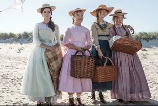 Emma Watson como Meg, Florence Pugh como Amy, Saoirse Ronan como Jo, y Eliza Scanlen como Beth