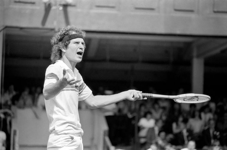 Por el saque de John McEnroe (entre otros), el tenis buscó cambiar las reglas