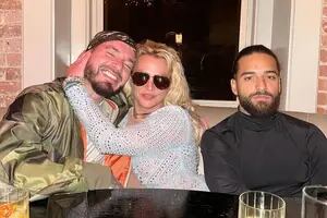 Britney Spears, de la cena con Maluma y J Balvin que revolucionó las redes sociales a una nueva detención