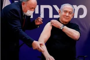 Netanyahu recibió la vacuna el 19 de diciembre en el Centro Médico Sheba
