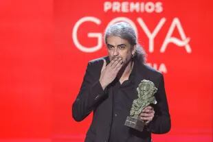 Fernando León de Aranoa, director de El buen patrón (ganadora del Goya 2022), agradece el premio a mejor guión original