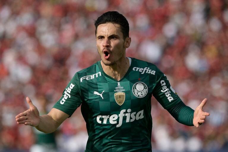 Raphael Veiga abrió el marcador para Palmeiras