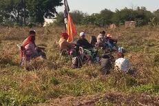 Productores y vecinos desalojaron un campo usurpado: apuntan contra el Polo Obrero