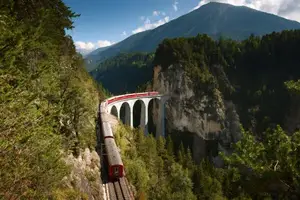 Así es el nuevo tren más largo del mundo: cuántos vagones tiene