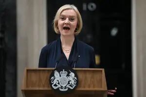Renunció Liz Truss como primera ministra apenas 44 días después de asumir