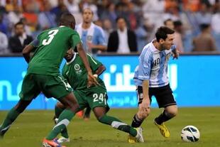 El amistoso de 2021, el único encuentro que no tuvo goles entre argentinos y saudíes; Lionel Messi jugó en el estadio Rey Fahd, de Riyad.