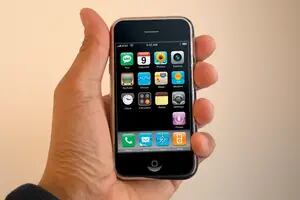 Por qué este iPhone de 2007 podría venderse por 100.000 dólares
