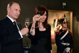 Vladimir Putin y Cristina Kirchner, en la Casa Rosada, en 2014, en pleno conflicto sobre Crimea, cuando Occidente lo tenía cercado con sanciones económicas