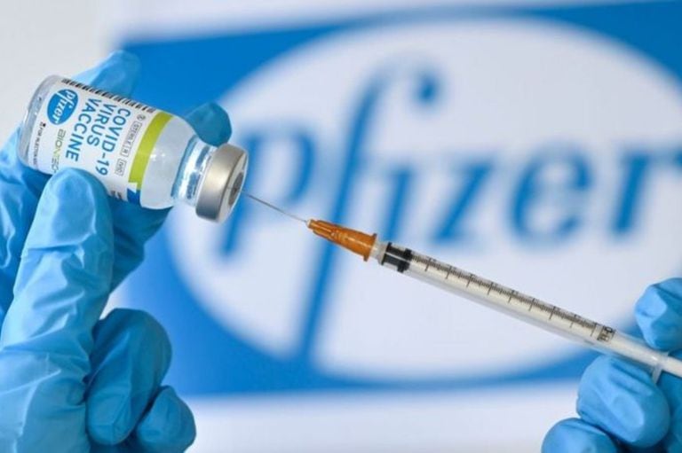 El acuerdo con Pfizer, complicado por cuestiones jurídicas