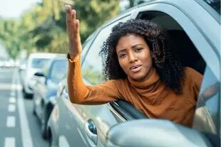 Un estudio demuestra que cuanto más caro o grande es un coche, más comportamientos incívicos tiene su conductor en la carretera