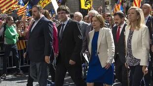 Las máximas autoridades catalanes se reúnen de urgencia para tratar la detención de funcionarios por el referéndum