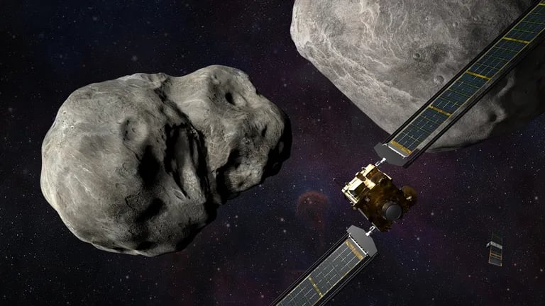 In einem planetarischen Verteidigungstest wird sich die DART-Sonde der NASA morgen zum ersten Mal selbst zur Detonation bringen, um einen Asteroiden abzulenken.