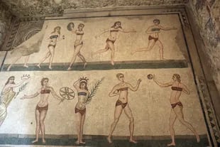 Las gimnastas de la "stanza dalle palestrite" en la Villa Roman del Casale de Piazza Armerina.