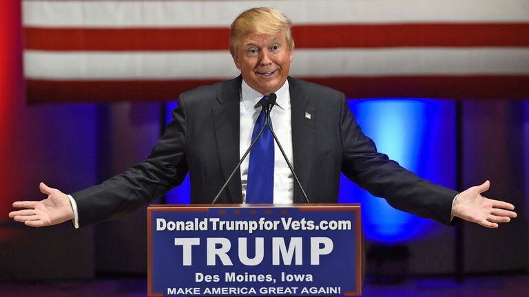 Donald Trump montó un evento paralelo en Iowa