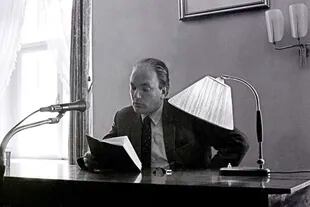 Thomas Bernhard, durante una lectura pública 