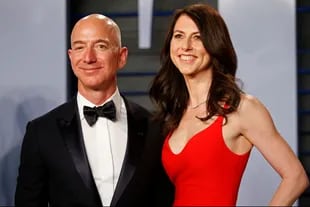 El fundador y director ejecutivo de Amazon se divorció de su esposa MacKenzie, novelista, en 2019