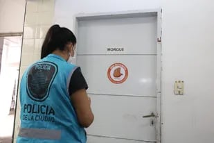 Agentes de la Policía de la Ciudad hicieron un operativo de allanamiento en un sanatorio porteño por "olores nauseabundos"