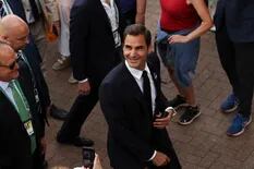 Federer, la ausencia notable de Wimbledon 2022, visitó el All England y generó una revolución