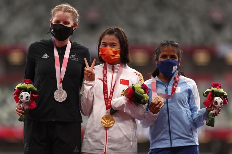 Yanina Martínez ganó la medalla de bronce en los Paralímpicos de Tokio 2020: quedó tercera en los 300 metros T36. El primer puesto fue de la china Yiting Shi y el segundo de la neozelandesa Danielle Aitchison. 