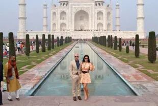Jeff Bezos y Lauren Sánchez en el Taj Mahal