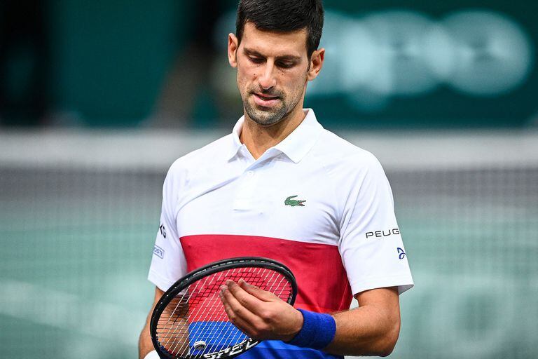 El número 1 de las raquetas, Novak Djokovic, en medio de una polémica con miras al Abierto de Australia 2022.
