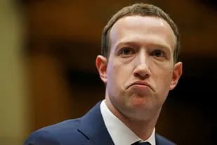 Le preguntaron al chatbot de Facebook qué piensa de Zuckerberg: su respuesta los dejó helados