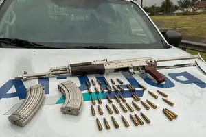 Se escapó en una salida transitoria y lo detuvieron en San Isidro con una réplica de fusil