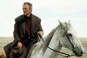 El último western de Clint Eastwood es a la vez su primer testamento cinematográfico