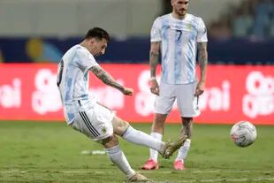 Peligro de gol: Messi y un tiro libre para la Argentina