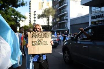 Protesta #17A frente a la quinta de Olivos