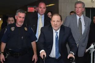 Por los delitos cometidos, Weinstein pasará entre rejas un mínimo de cinco y un máximo de veintinueve años