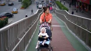 Unos 12 millones bebés nacieron en China el año pasado, la cifra más baja desde los 1960.