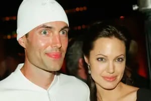 El hermano de Angelina Jolie habló sobre cómo cambió su vida por la actriz