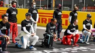 Con el impulso de Lewis Hamilton, la Fórmula 1 emprendió una fuerte campaña contra el racismo