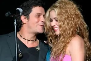 ¿Pasó algo? Los videos de Shakira y Sanz que revivieron los rumores de romance