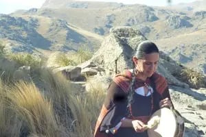 La ceremonia andina que se diferencia del temazcal y practica una argentina: “Yo no quería ser una sanadora”