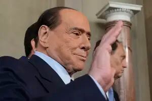 Revelan qué hizo Berlusconi antes de su internación: la última foto y un particular pedido