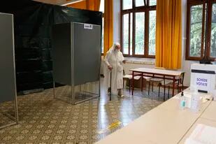 Votantes en San Marino deciden si despenalizan el aborto
