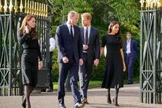 Guillermo, Harry, Kate y Meghan se mostraron juntos en las afueras del castillo de Windsor
