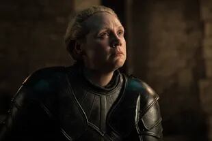 Brienne de Tarth fue nombrada como caballero de los Siete Reinos antes de la gran batalla