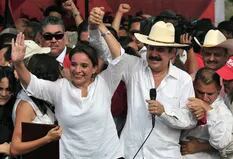 Manuel Zelaya: “A Cristina Kirchner la consideramos un símbolo de lucha democrática”