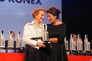 Marilú Marini recibió el Konex de Brillante en una gala que premió a los mejores artistas de la década