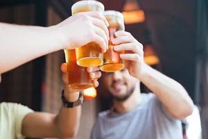 Un negocio millonario: cómo se elabora la cerveza sin alcohol