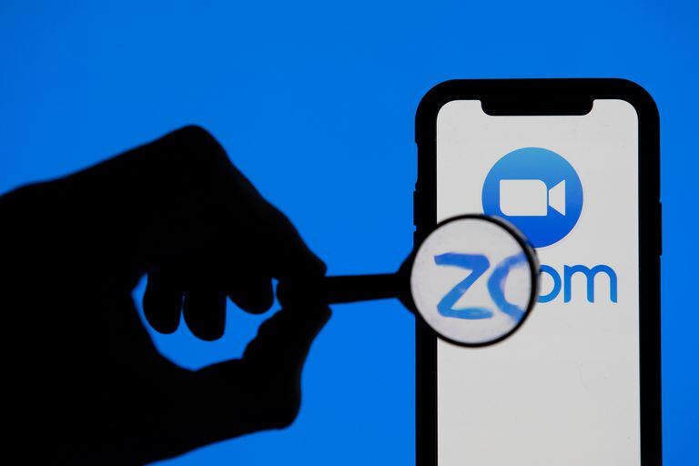 Un nuevo escándalo de Zoom involucra a miles de videos de videollamadas privadas disponibles para todo el mundo con una simple búsqueda en Internet