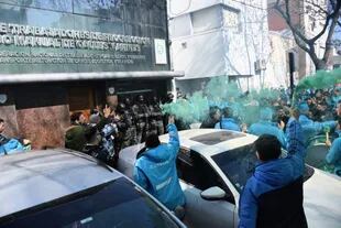 Allanamiento al SIndicato de Camioneros en Rosario