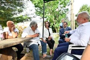 Mujica recibió a Lula en su chacra y cuestionó la idea de una moneda común en el Mercosur