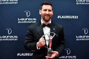 Messi fue elegido como el deportista del año y la selección como el mejor equipo