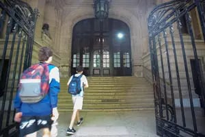 Los alumnos del Colegio Nacional de Buenos Aires levantaron la toma