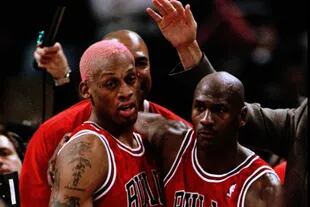 Dennis Rodman y Michael Jordan, una sociedad que junto con Scottie Pippen brilló en los 90s